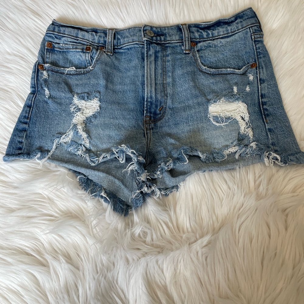 Abercrombie & Fitch The Mom Shorts